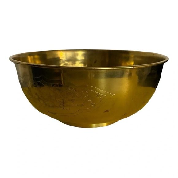 Large Vintage Brass Bowl - Picture 8 of 9